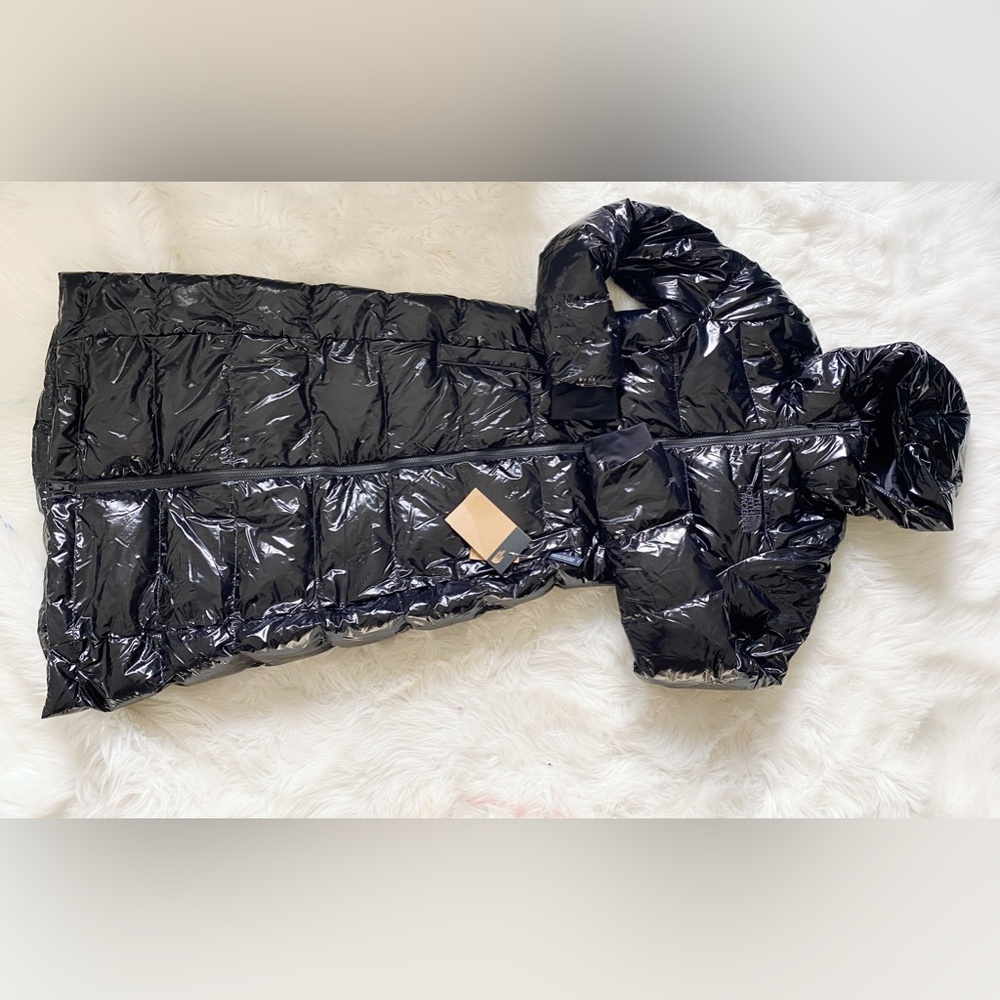 SOLD❄️❄️The North Face women’s HXTF Down Parka long winter coat